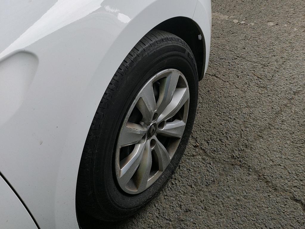 RENAULT RENAULT CLIO SOCIETE BLUE DCI 85 AIR NAV 2019