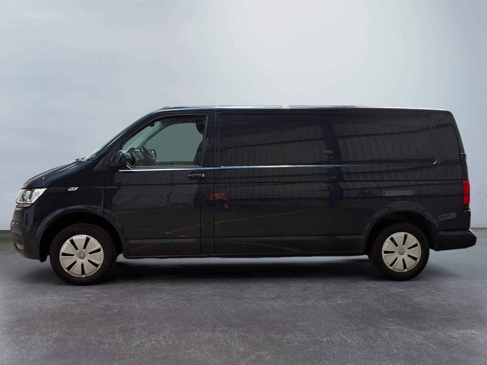 VOLKSWAGEN TRANSPORTER 6.1 VAN L2H1 2.0 TDI 150 BVM6 BUSINESS PLUS 2022