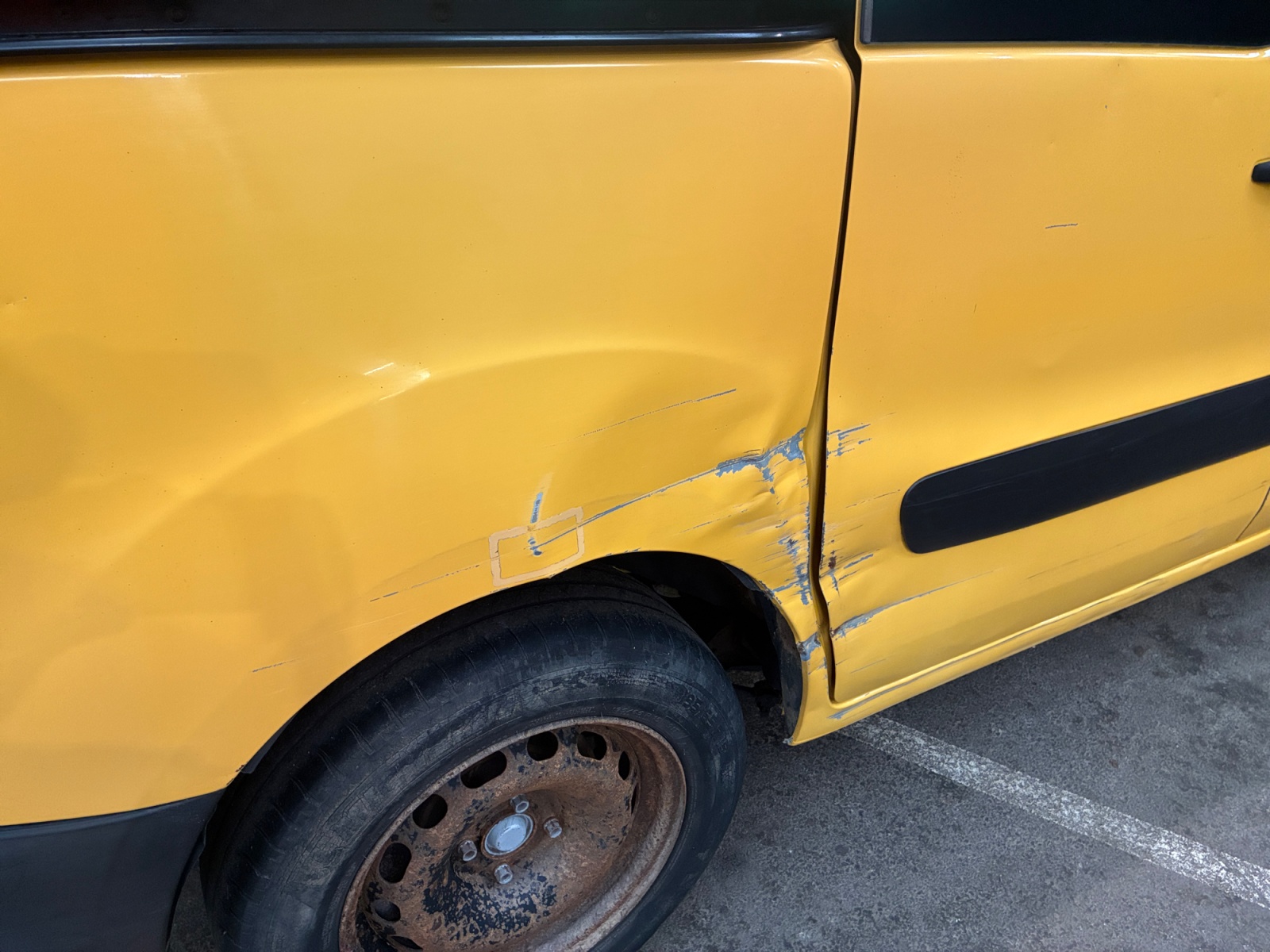 CITROEN BERLINGO FOURGON BERLINGO 20 L1 BlueHDi 100 S&S CLUB ETG6 2016