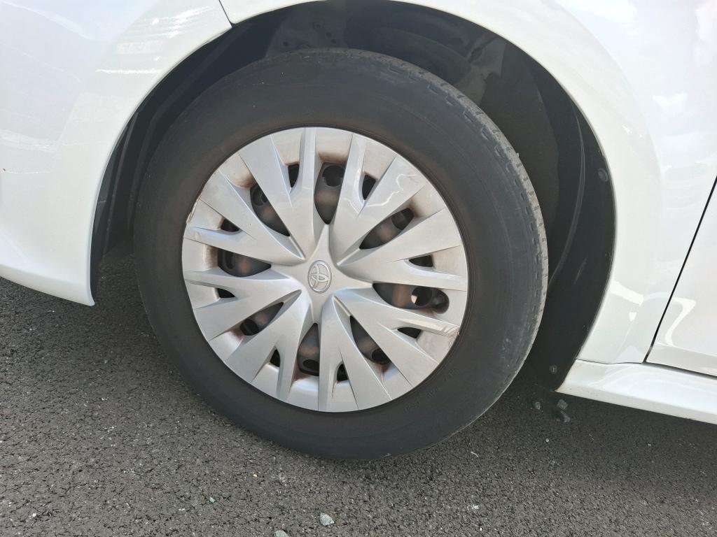 TOYOTA  2021