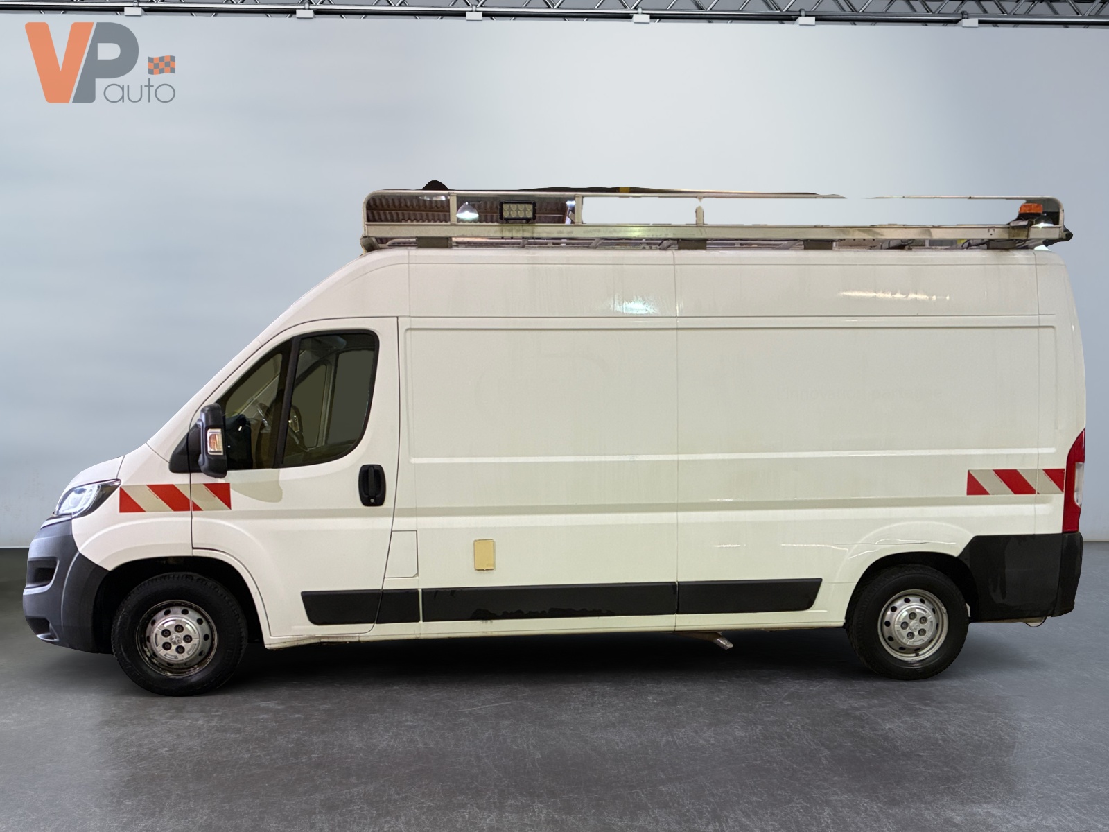 PEUGEOT  2019