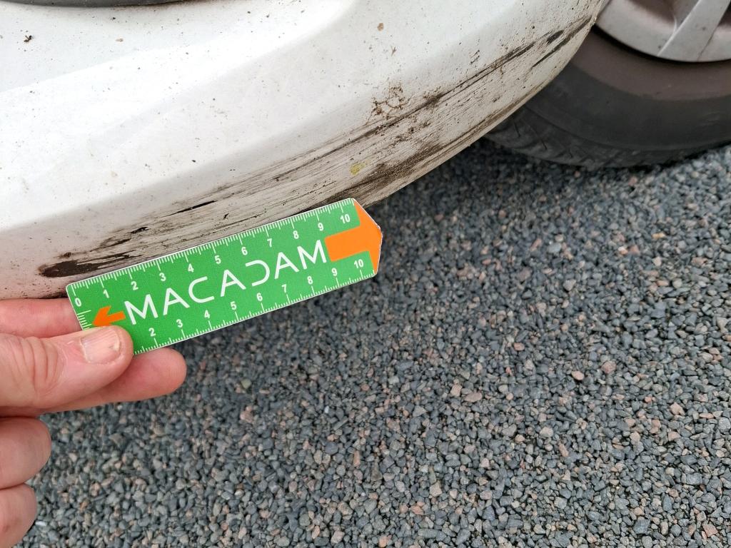 TOYOTA  2019