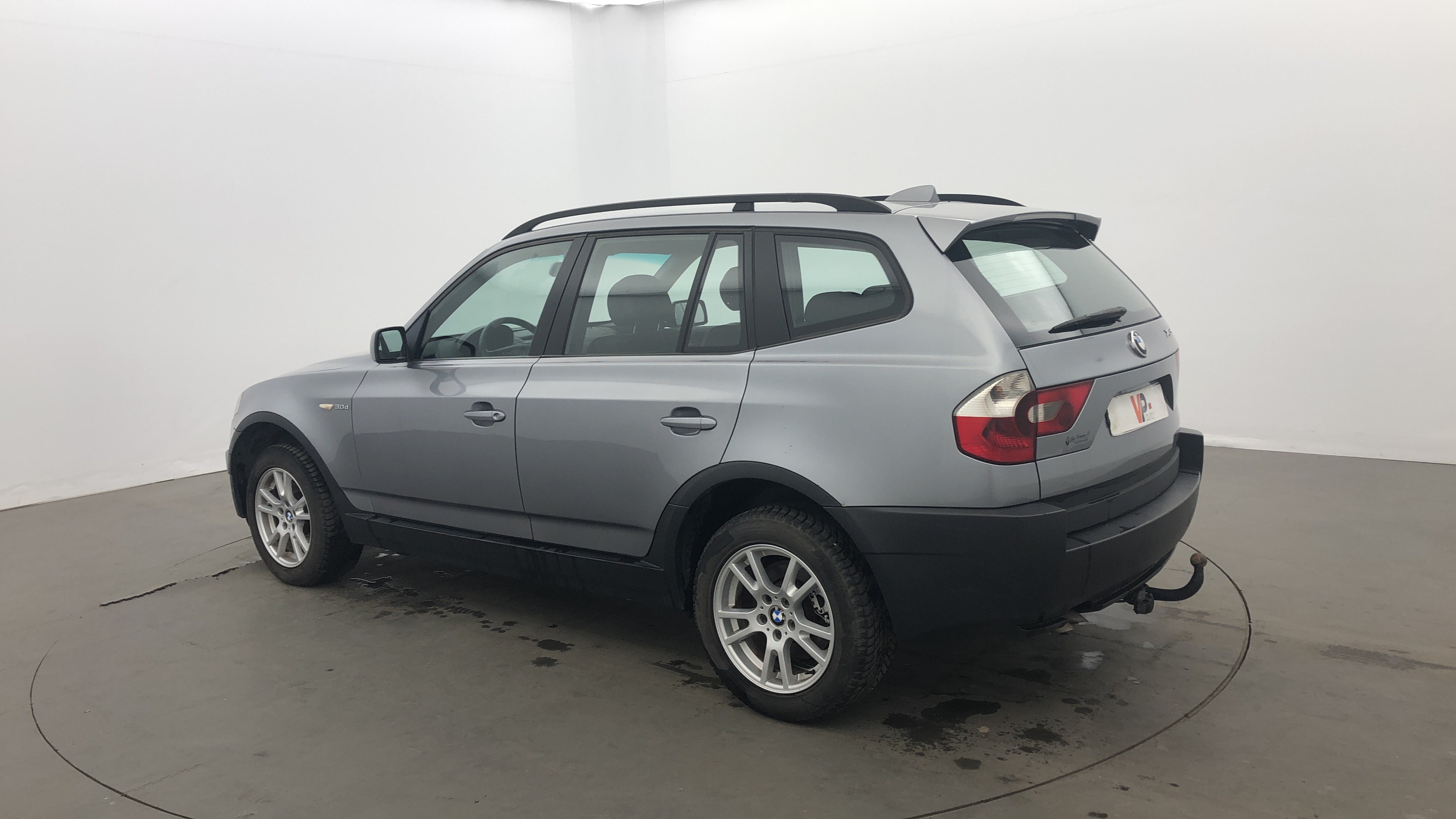 BMW  2005