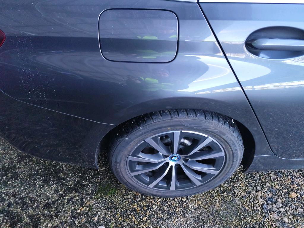 BMW BMW SERIE 3 TOURING G21 330e 292 ch BVA8 Business Design 2021