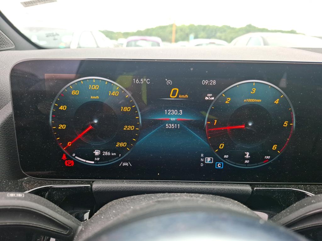 MERCEDES MERCEDES GLA II 200 d 8G-DCT AMG Line 2023