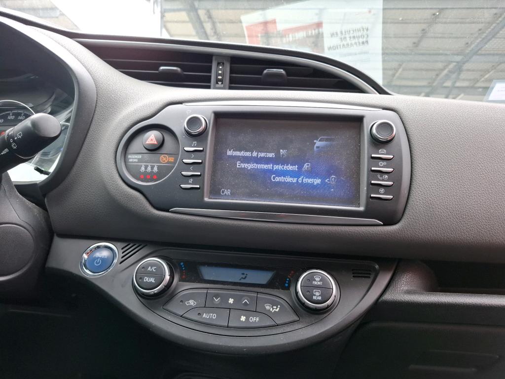 TOYOTA  2019