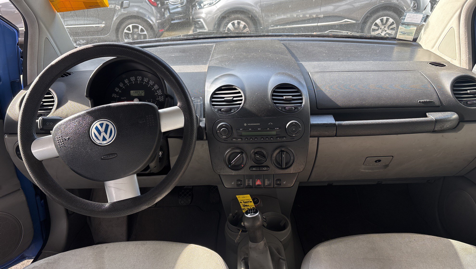 VOLKSWAGEN  2002