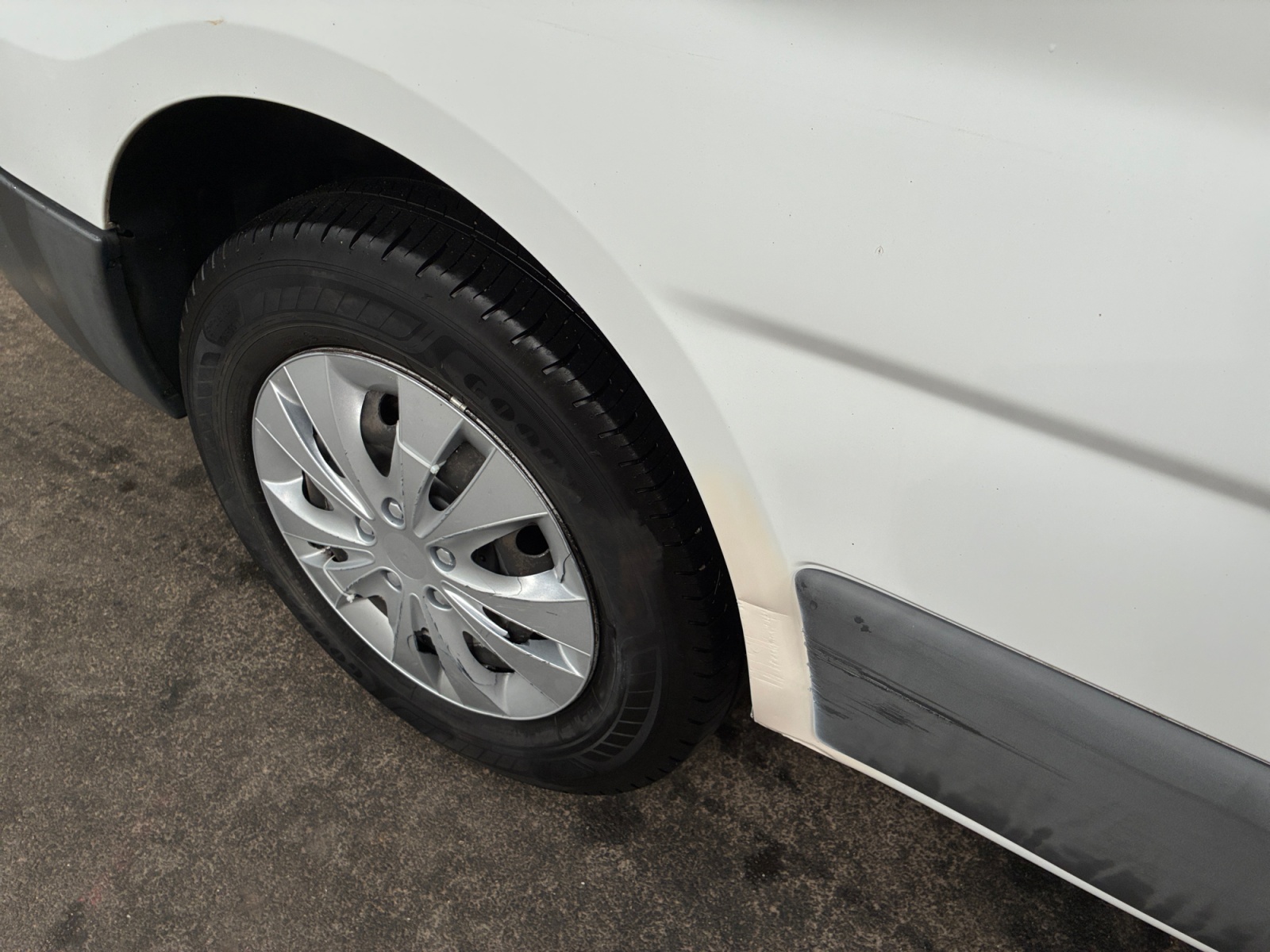 RENAULT TRAFIC FGN DCI 115 L2H1 1200 KG 2012