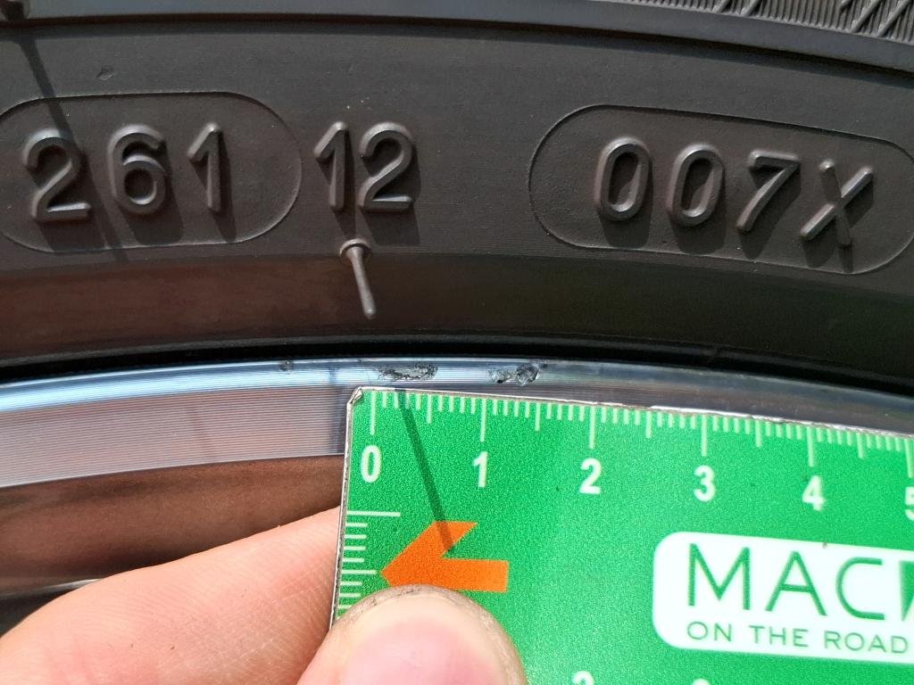 MERCEDES MERCEDES CLASSE GLC COUPE Coupé 300 de 9G-Tronic 4Matic AMG Line 2021