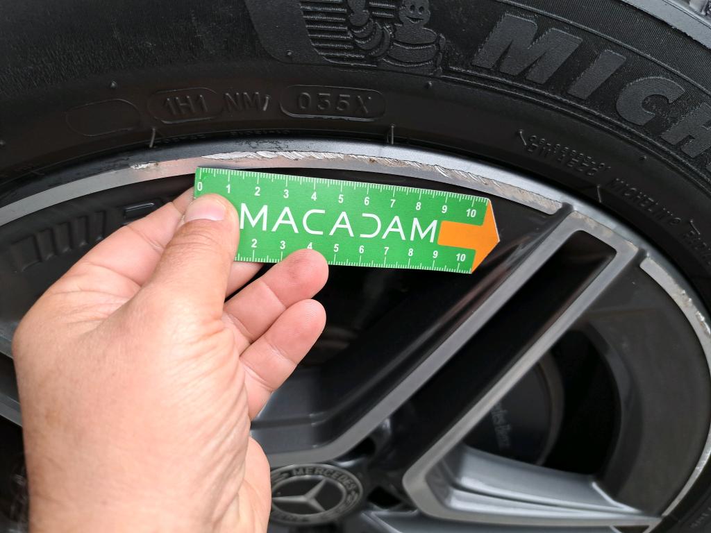 MERCEDES MERCEDES GLA II 200 d 8G-DCT AMG Line 2020