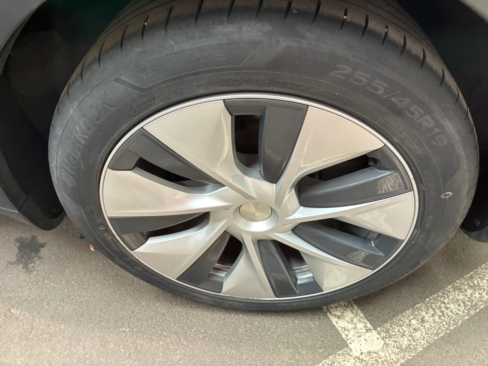 TESLA Model Y Standard RWD 2023