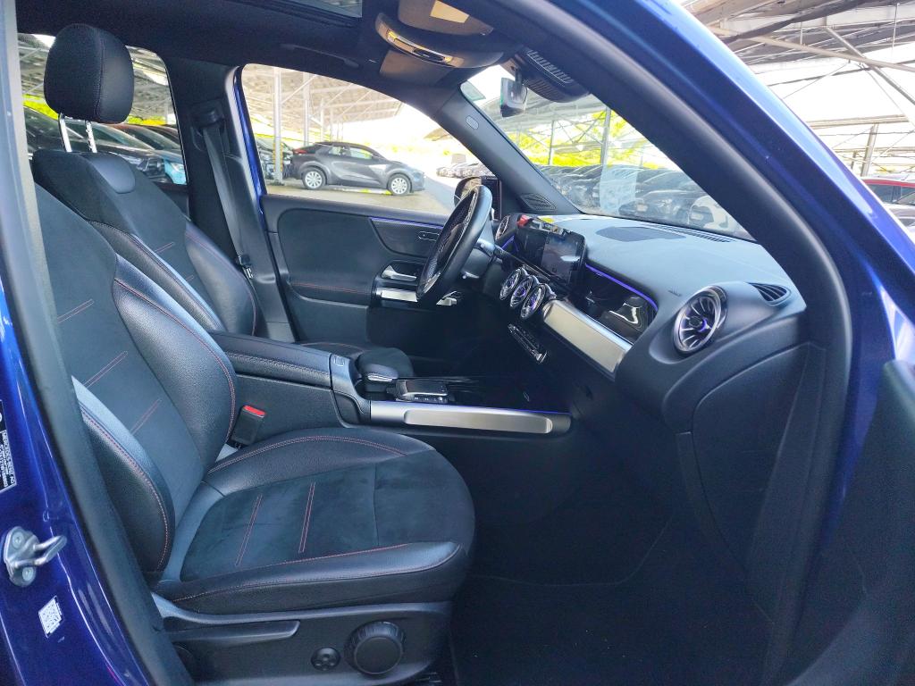 MERCEDES MERCEDES GLB 200 d 8G-DCT AMG Line 2022