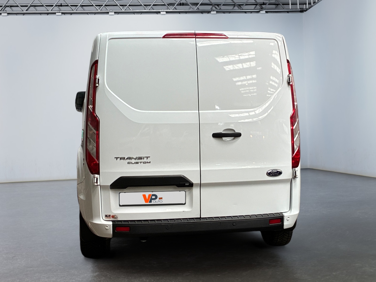 FORD TRANSIT CUSTOM FOURGON 300 L2H1 2.0 ECOBLUE 170 BVA TREND BUSINESS 2023