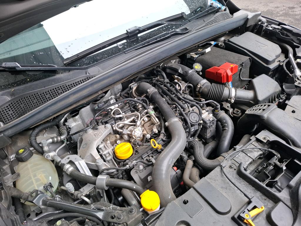 RENAULT RENAULT CAPTUR TCe 140 EDC - 21 Business 2022