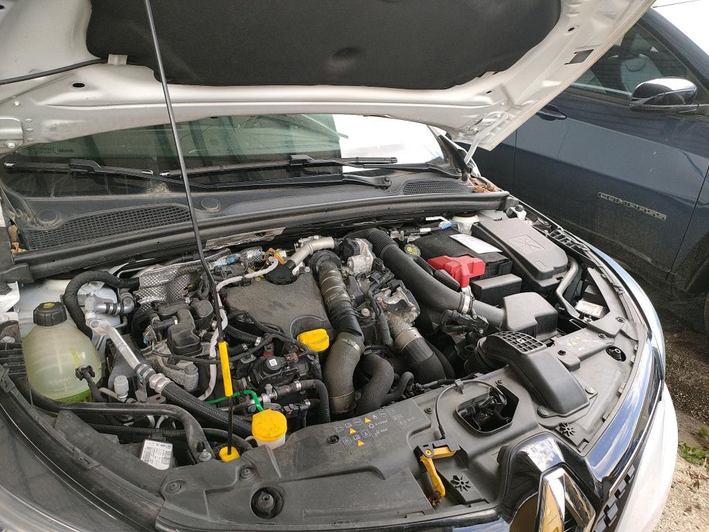 RENAULT RENAULT CLIO SOCIETE BLUE DCI 85 AIR NAV 2019