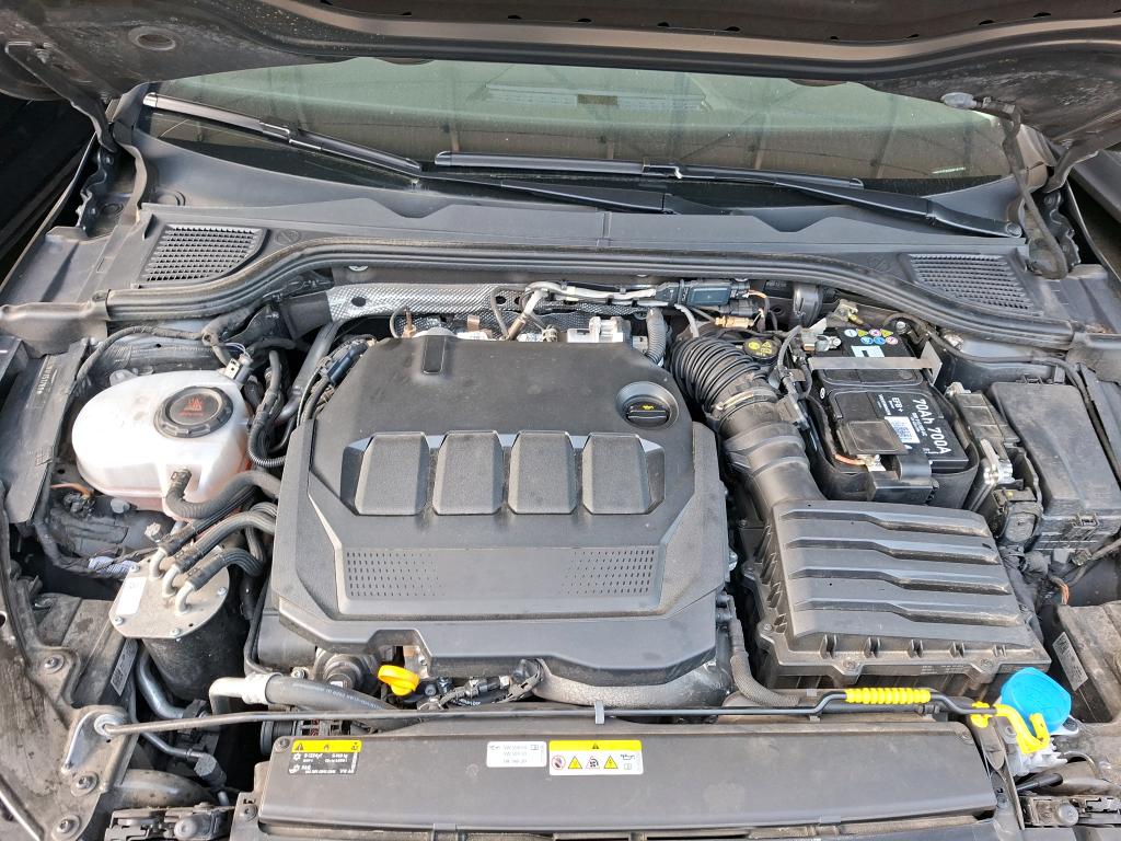 VOLKSWAGEN VOLKSWAGEN GOLF 2.0 TDI SCR 115 DSG7 Life Business 2022