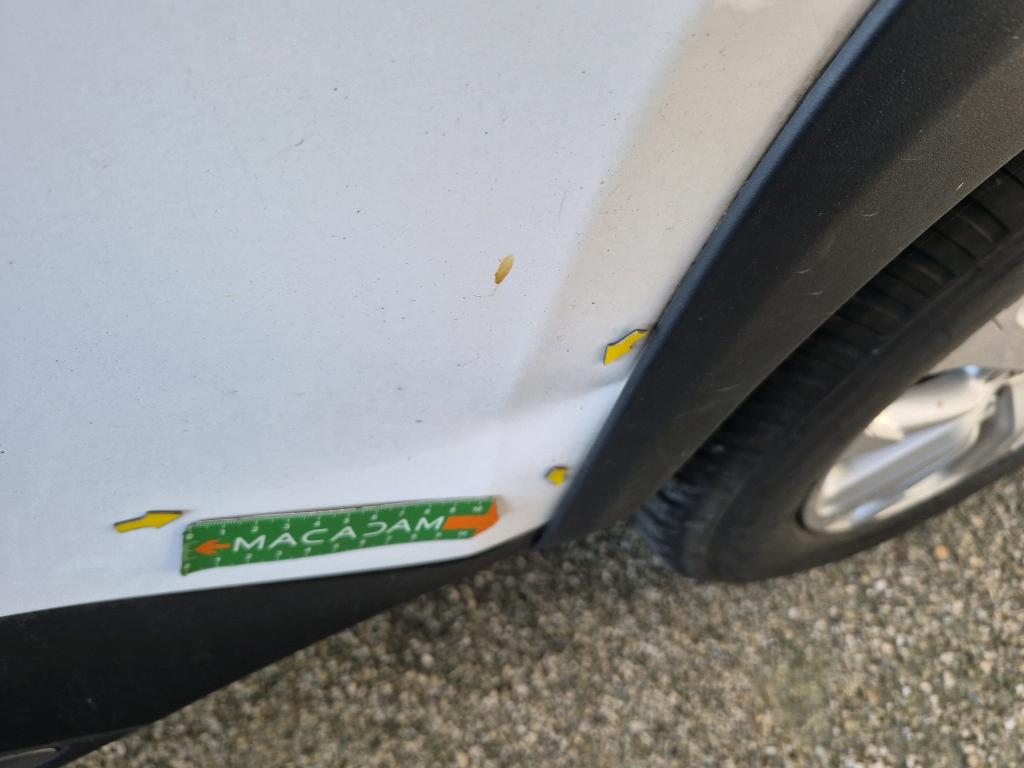 TOYOTA  2023