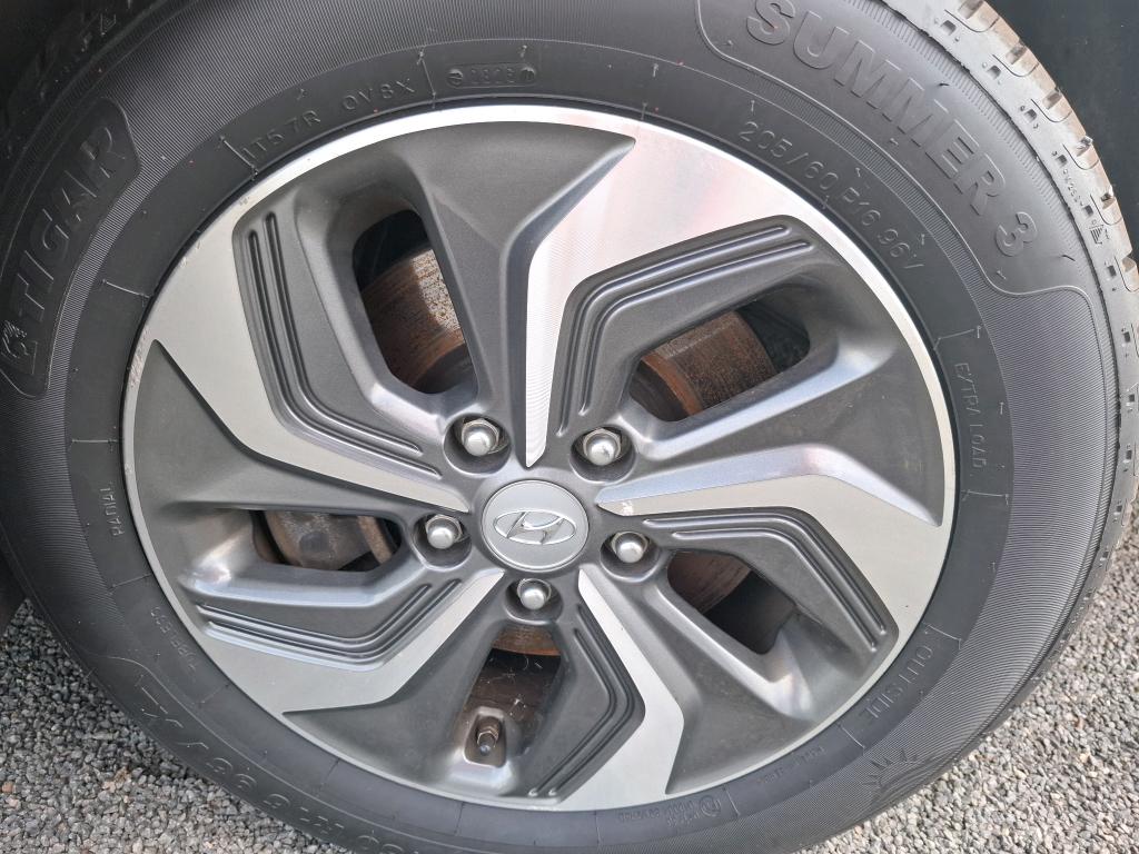 HYUNDAI  2022