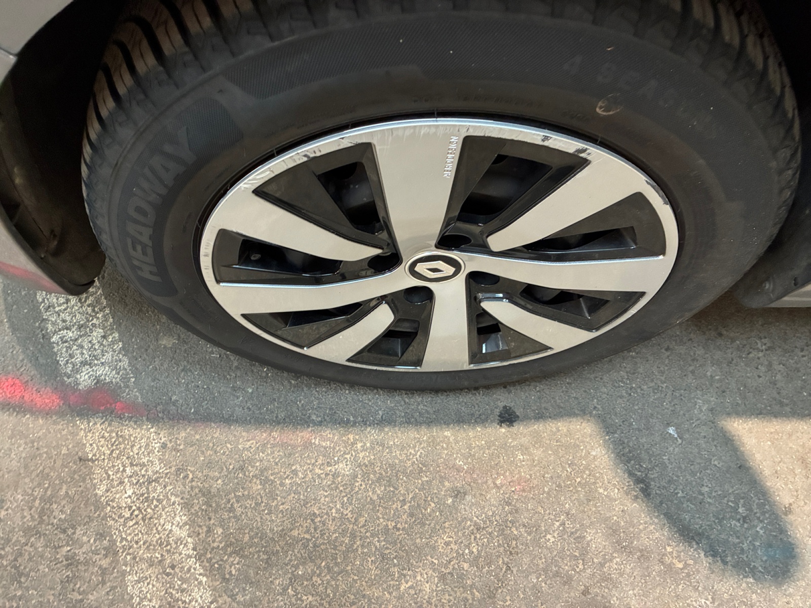 RENAULT Clio E-Tech full hybrid 145 2023