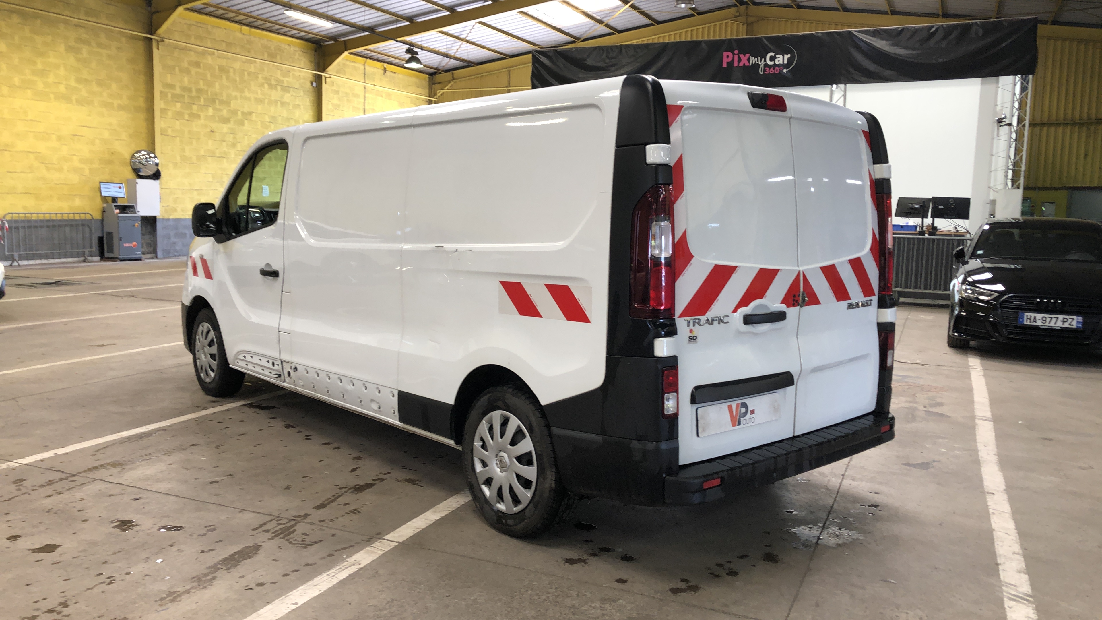RENAULT  2020
