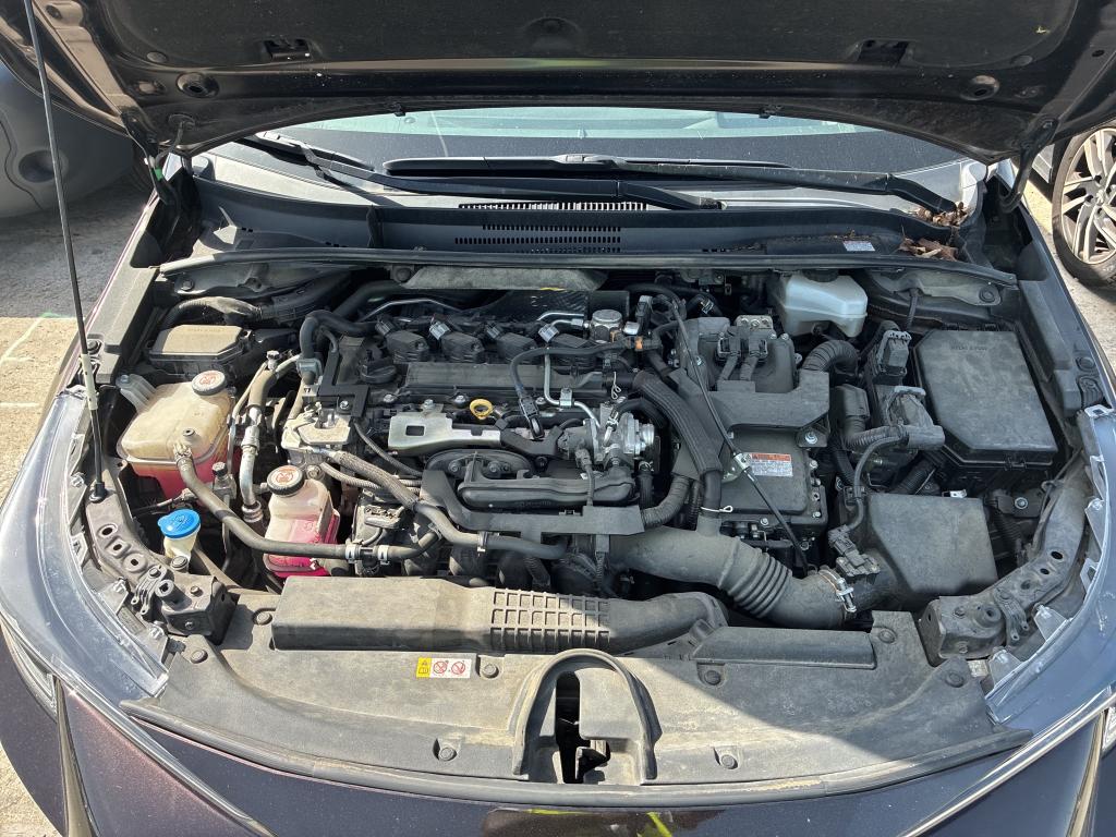 TOYOTA  2021