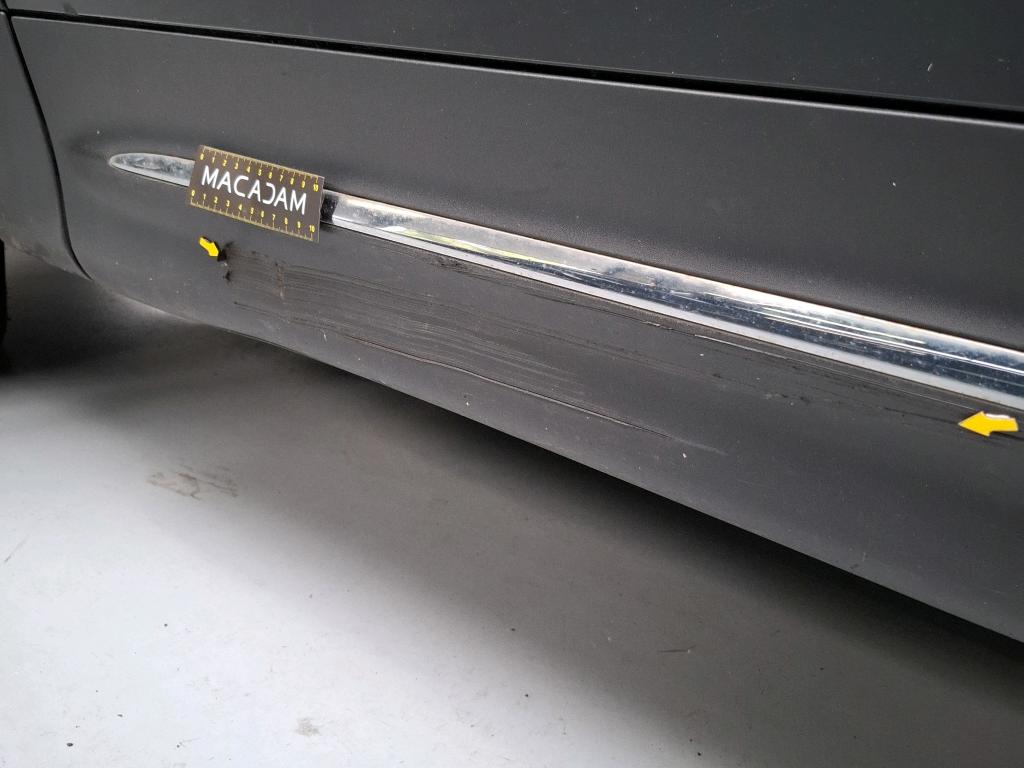 MERCEDES MERCEDES GLB 200 d 8G-DCT Progressive Line 2023