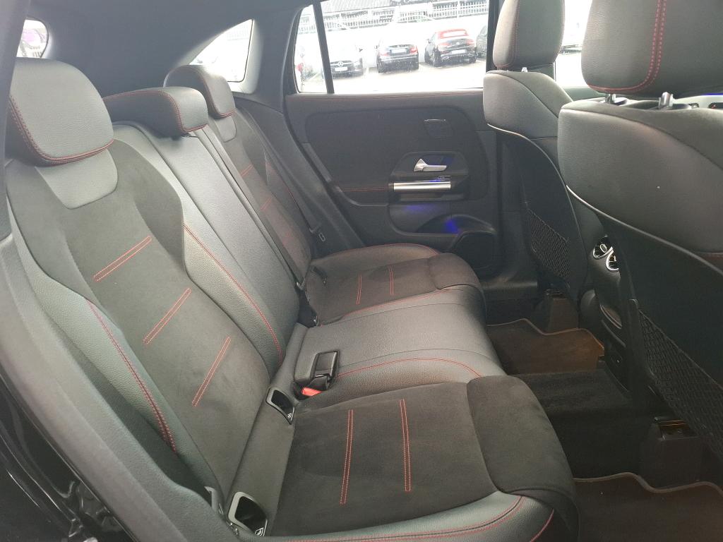 MERCEDES MERCEDES GLA II 200 d 8G-DCT AMG Line 2021