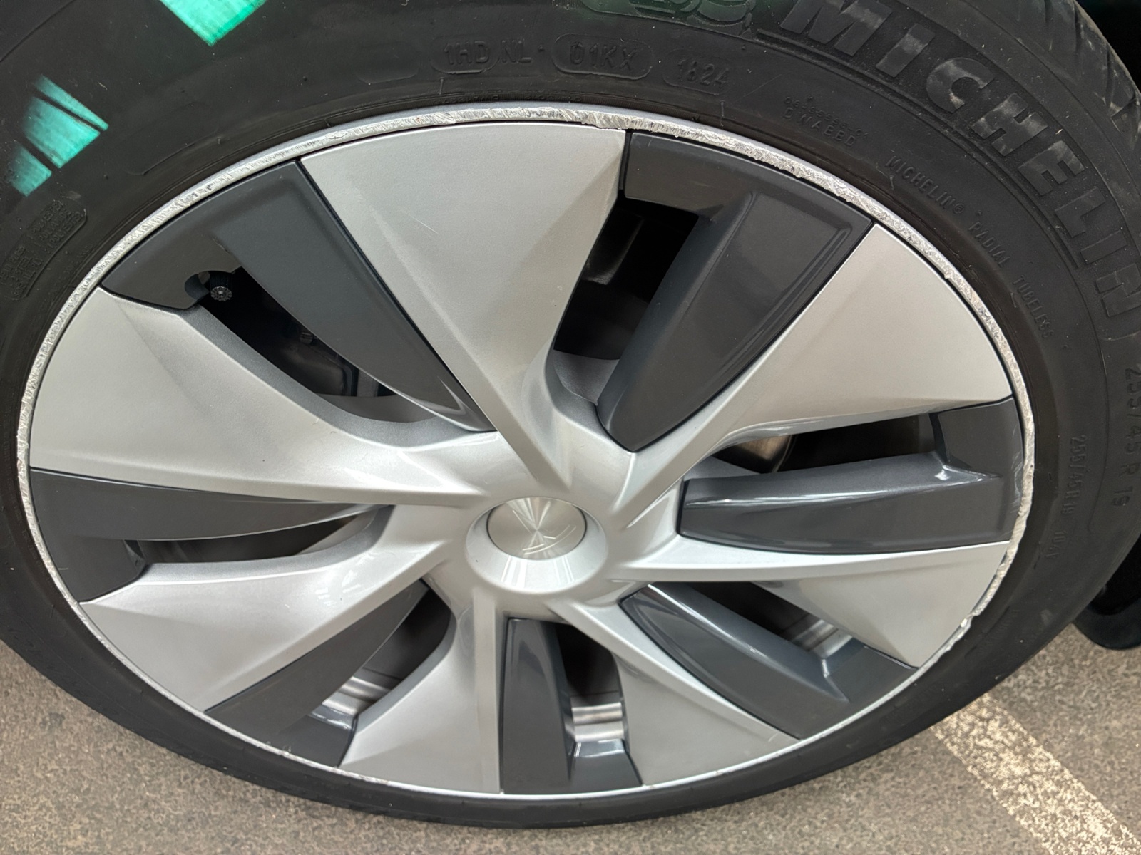 TESLA MODEL Y Performance Dual Motor AWD 2023