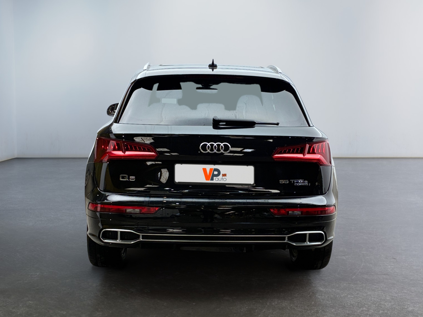 AUDI  2019