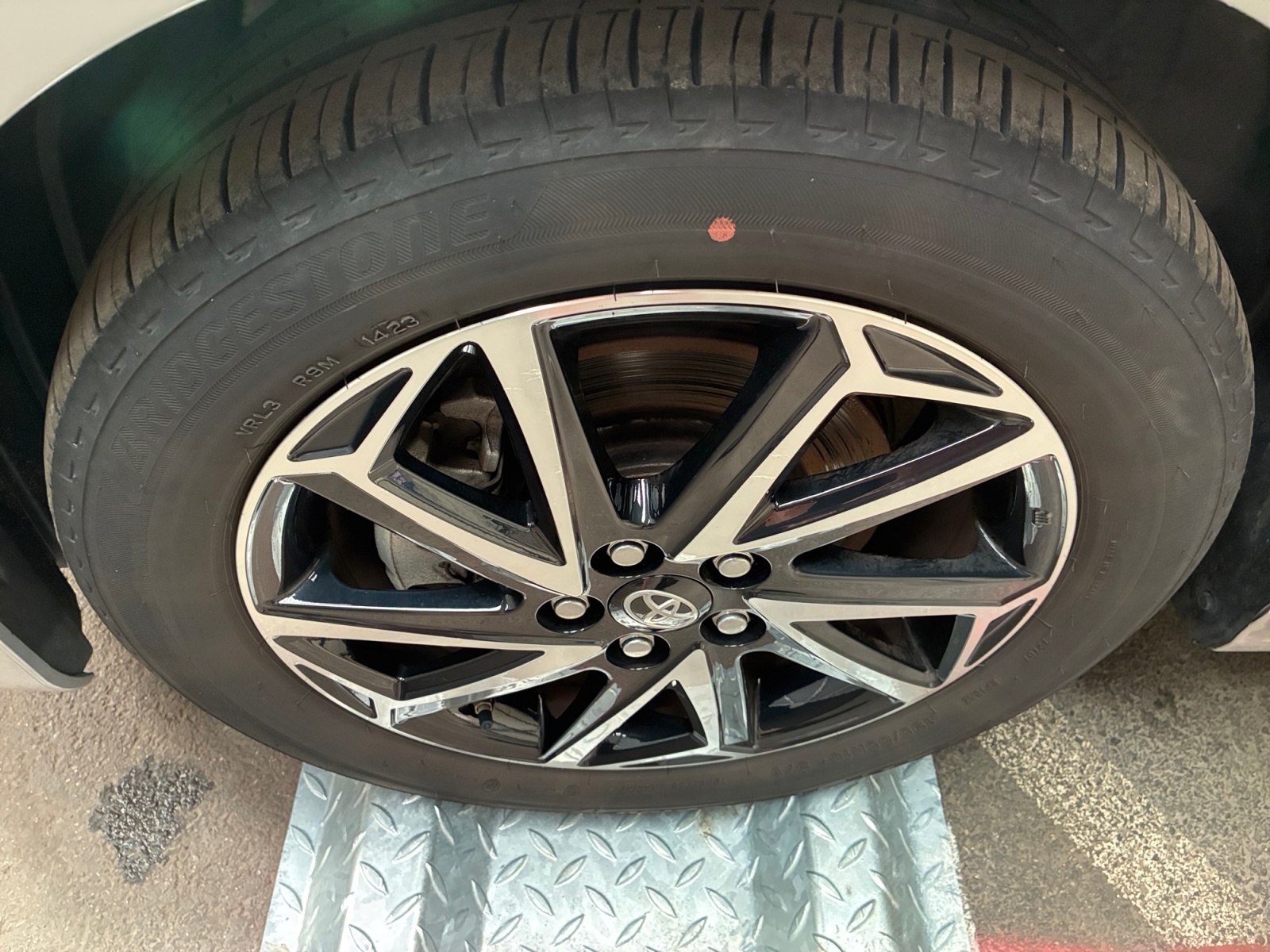TOYOTA YARIS 2023