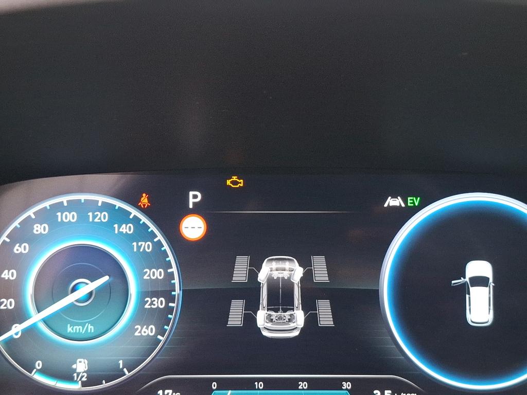 HYUNDAI  2022