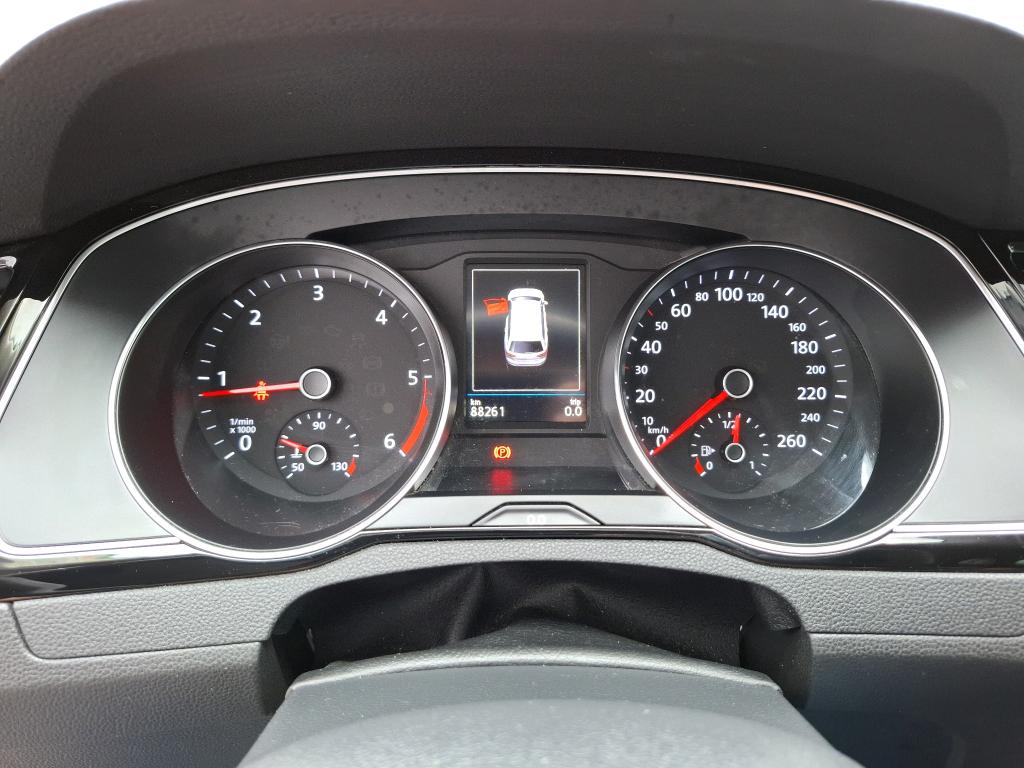 VOLKSWAGEN VOLKSWAGEN PASSAT SW 2.0 TDI EVO SCR 122 DSG7 Life Plus 2023