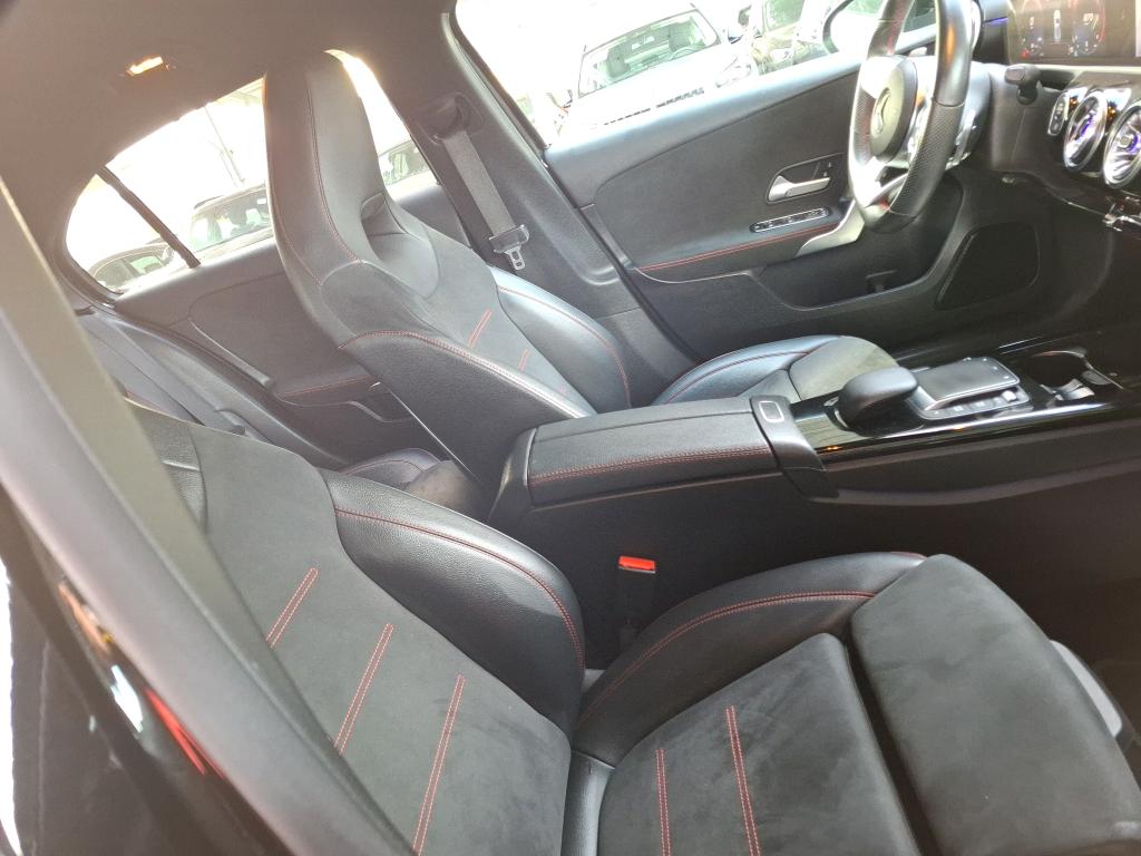 MERCEDES MERCEDES CLASSE A 180 7G-DCT AMG Line 2021