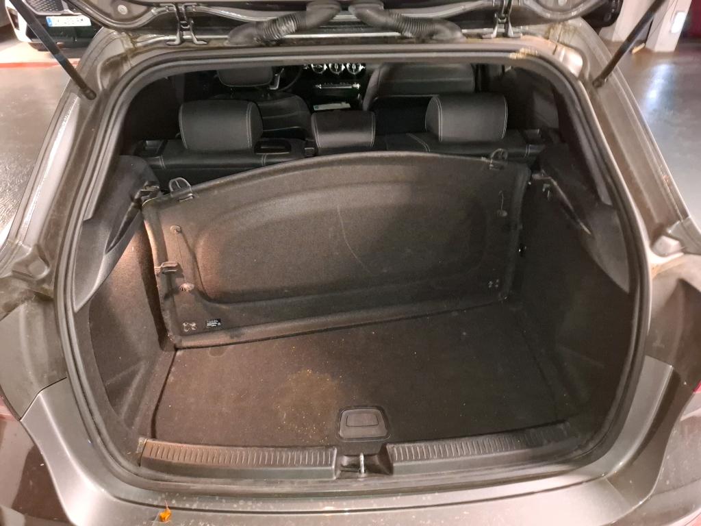 MERCEDES MERCEDES CLASSE A 180 7G-DCT Progressive Line 2020