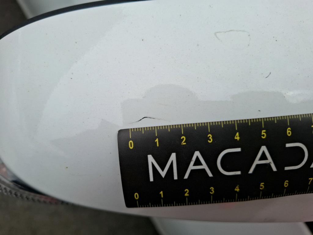 TOYOTA  2019