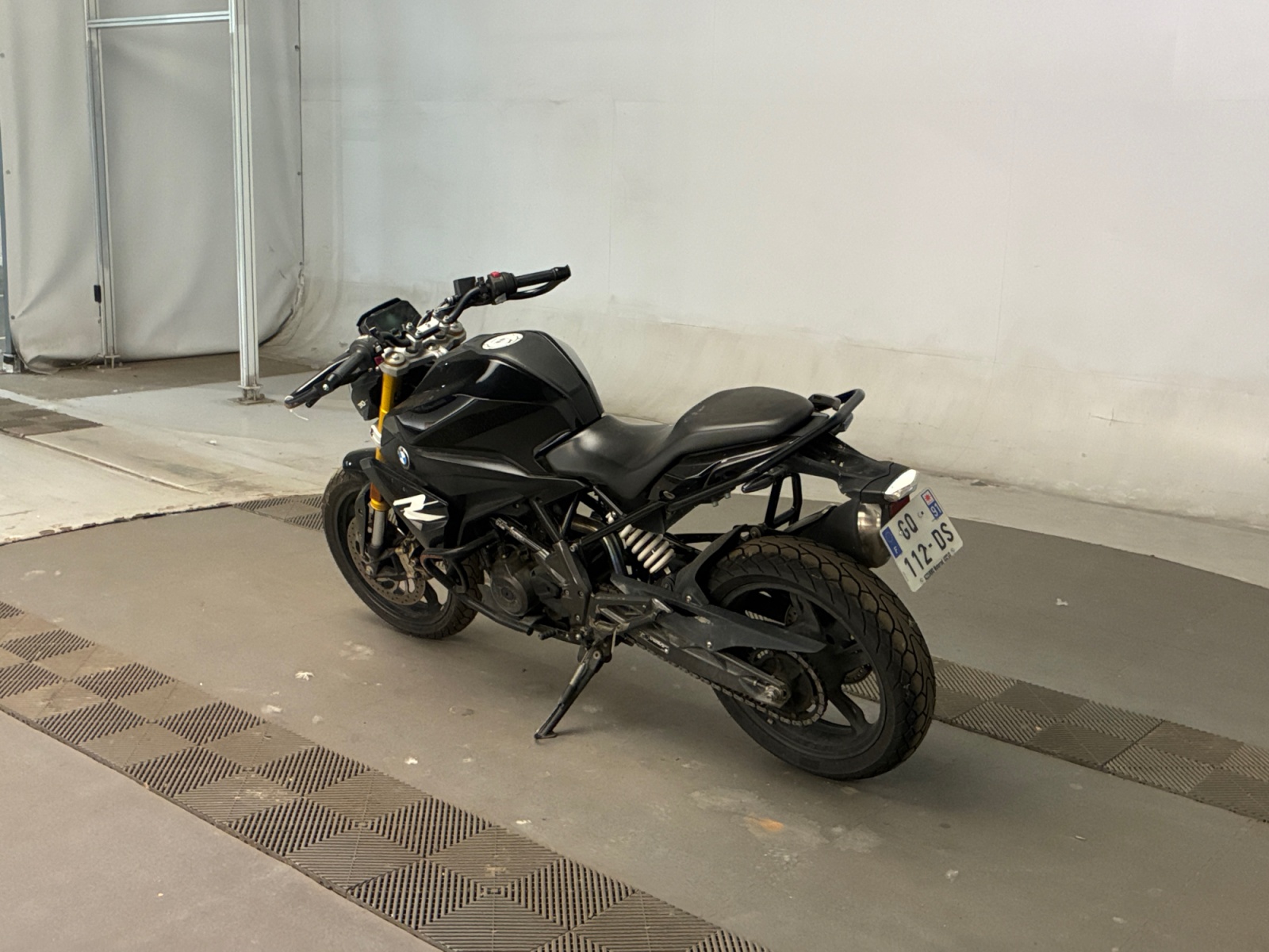 BMW G 310 R 2023