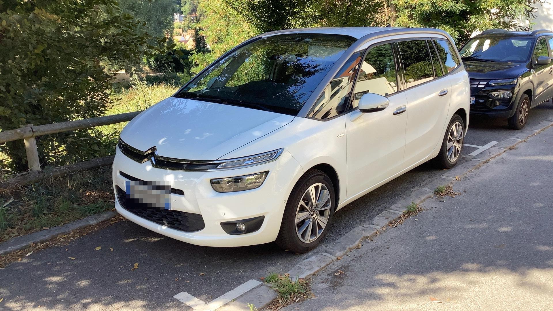 1.6 BLUEHDI