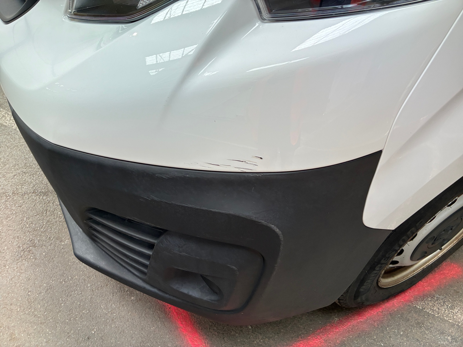 PEUGEOT EXPERT FOURGON FGN TOLE STANDARD 1.5 BLUEHDI 120 S&S BVM6 PREMIUM 2021