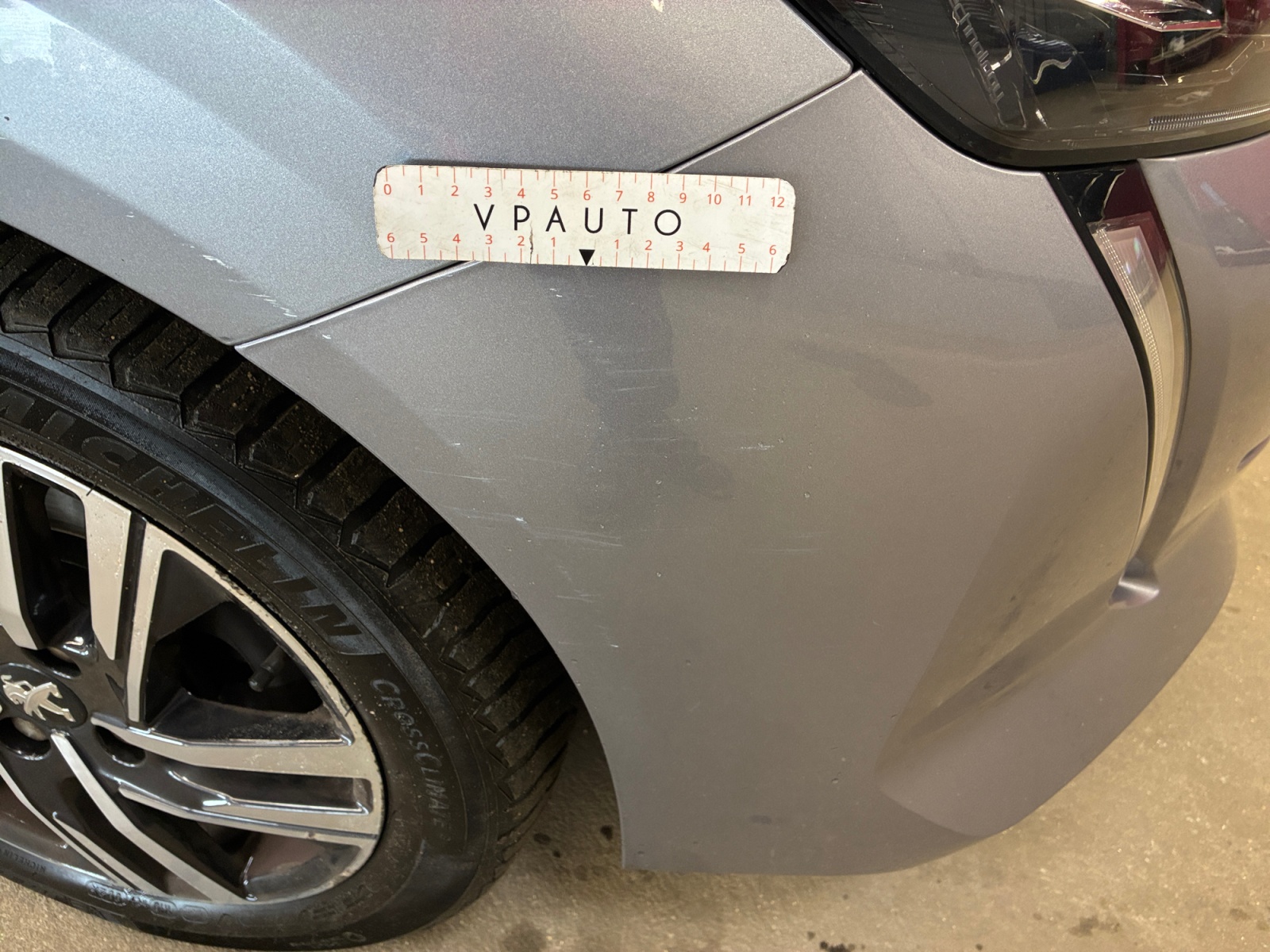 PEUGEOT PEUGEOT 208 BUSINESS PureTech 100 S&S EAT8 Allure 2020