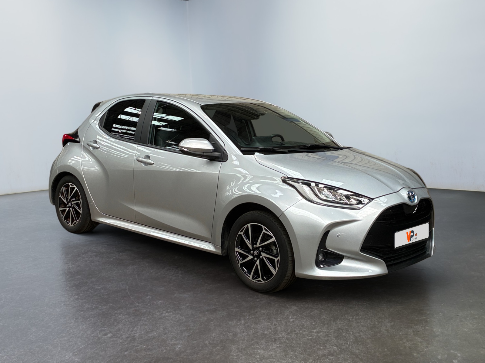 TOYOTA YARIS 2023