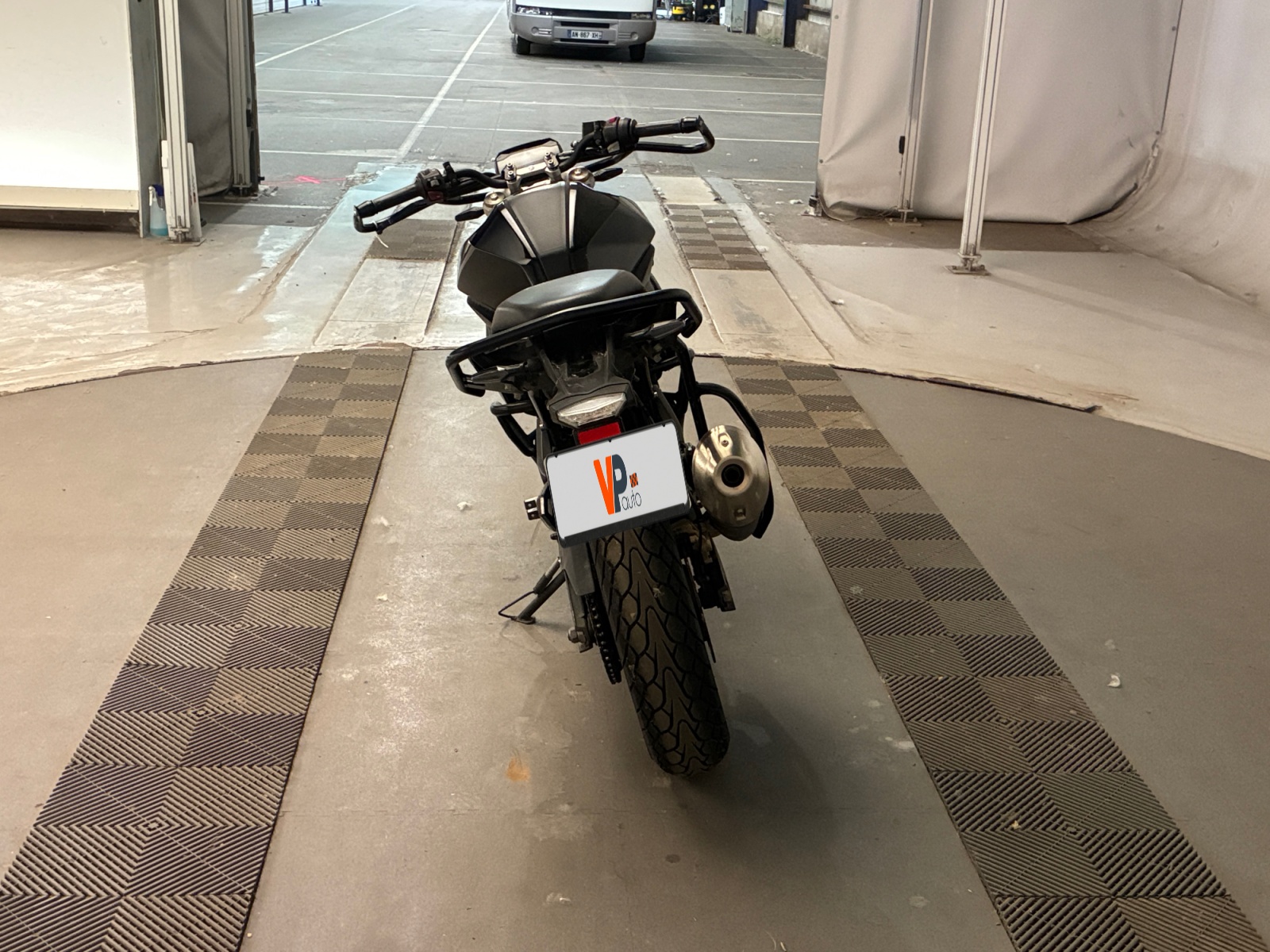 BMW G 310 R 2023