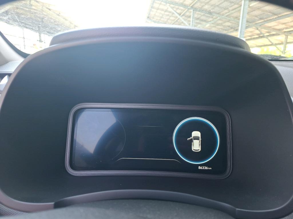 HYUNDAI  2023