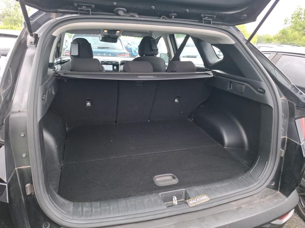 HYUNDAI  2023