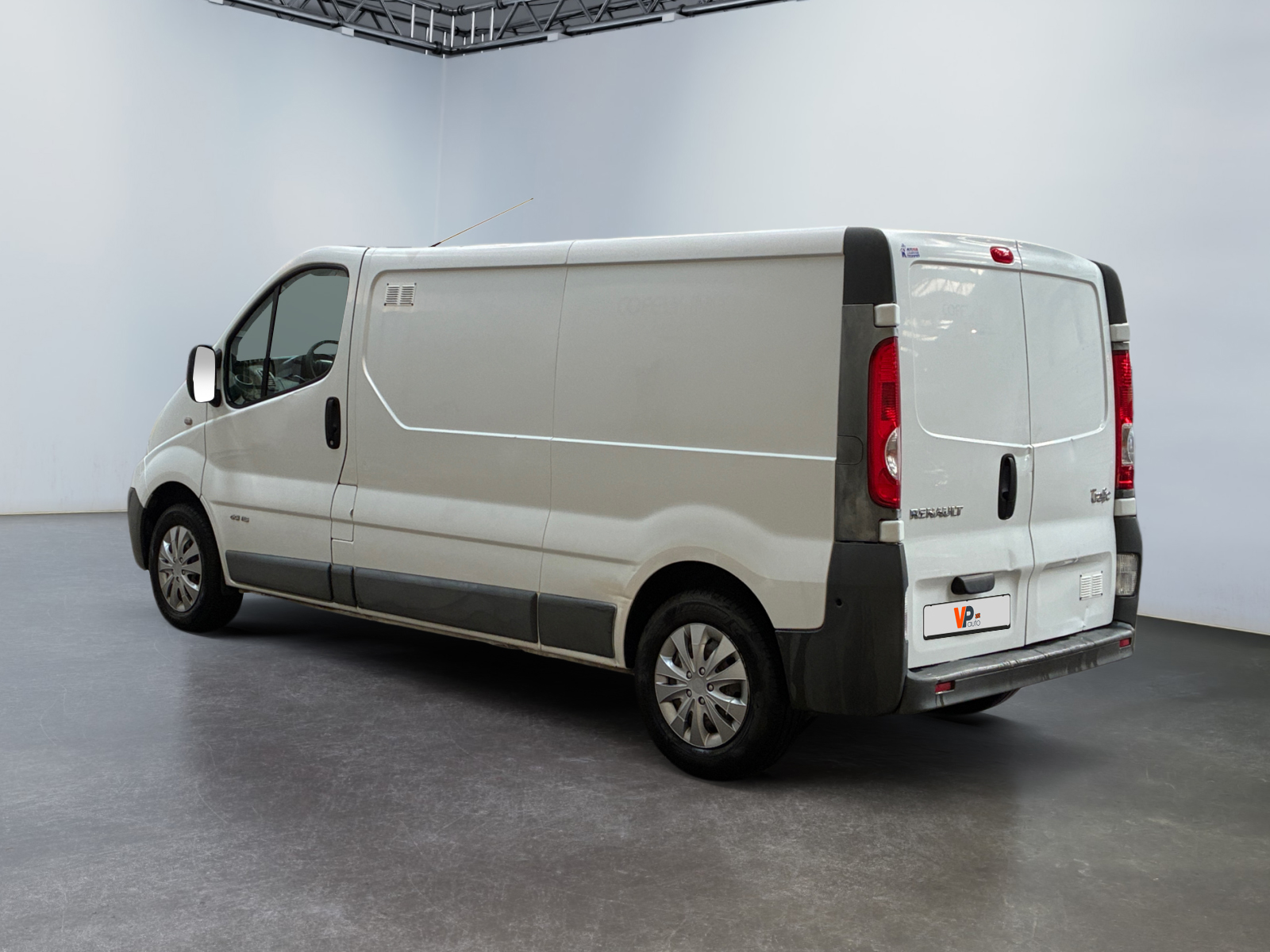 RENAULT TRAFIC FGN DCI 115 L2H1 1200 KG 2012