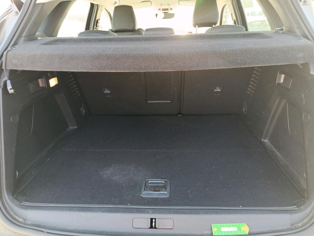 PEUGEOT PEUGEOT 3008 Hybrid 225 e-EAT8 Active Pack 2023