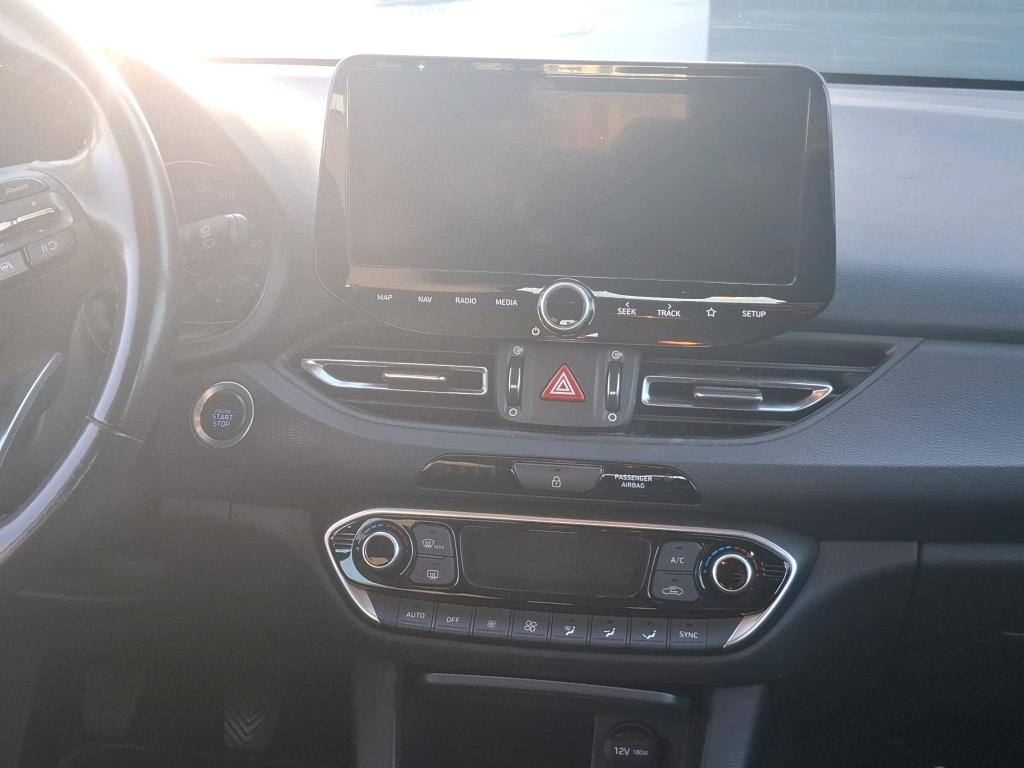 HYUNDAI  2021