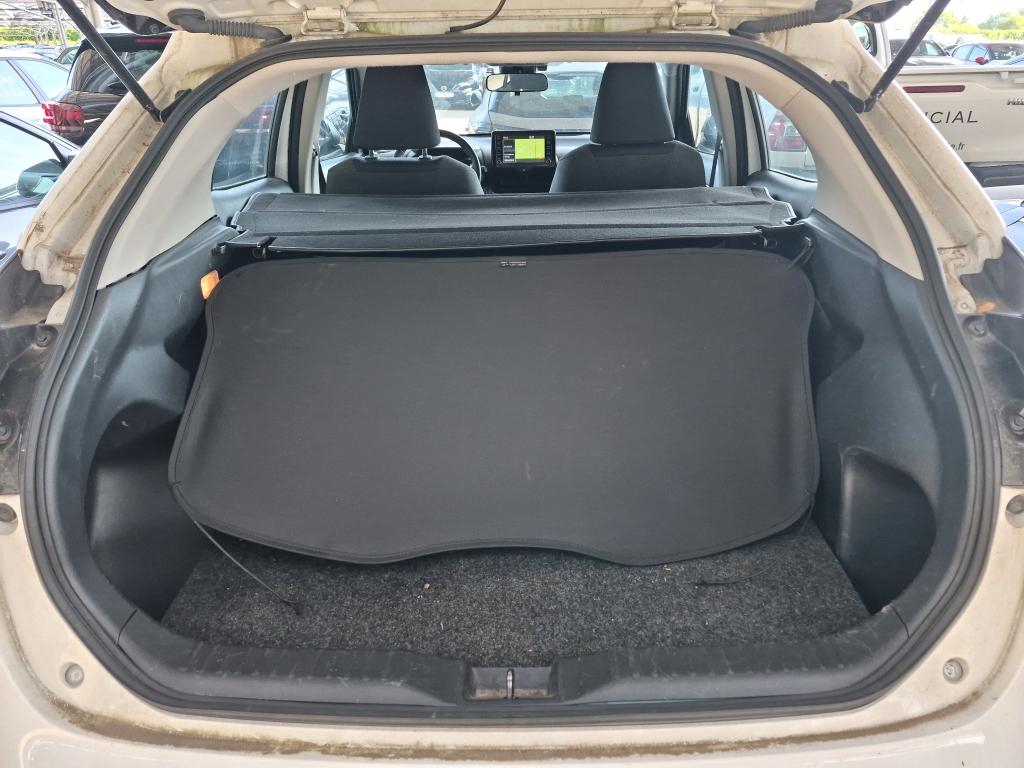TOYOTA  2023