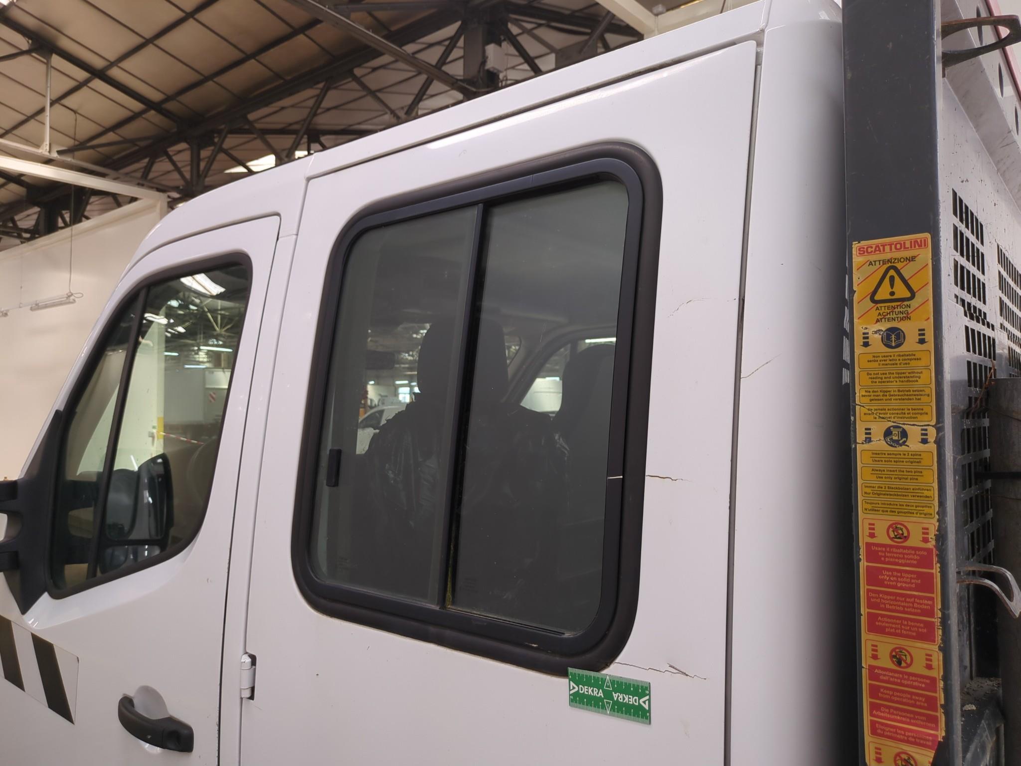 RENAULT MASTER TRANSPORTS SPECIFIQUES (07/2010-0 BD L3 3.5t dCi 130 E6 CONFORT 7 PL 2019