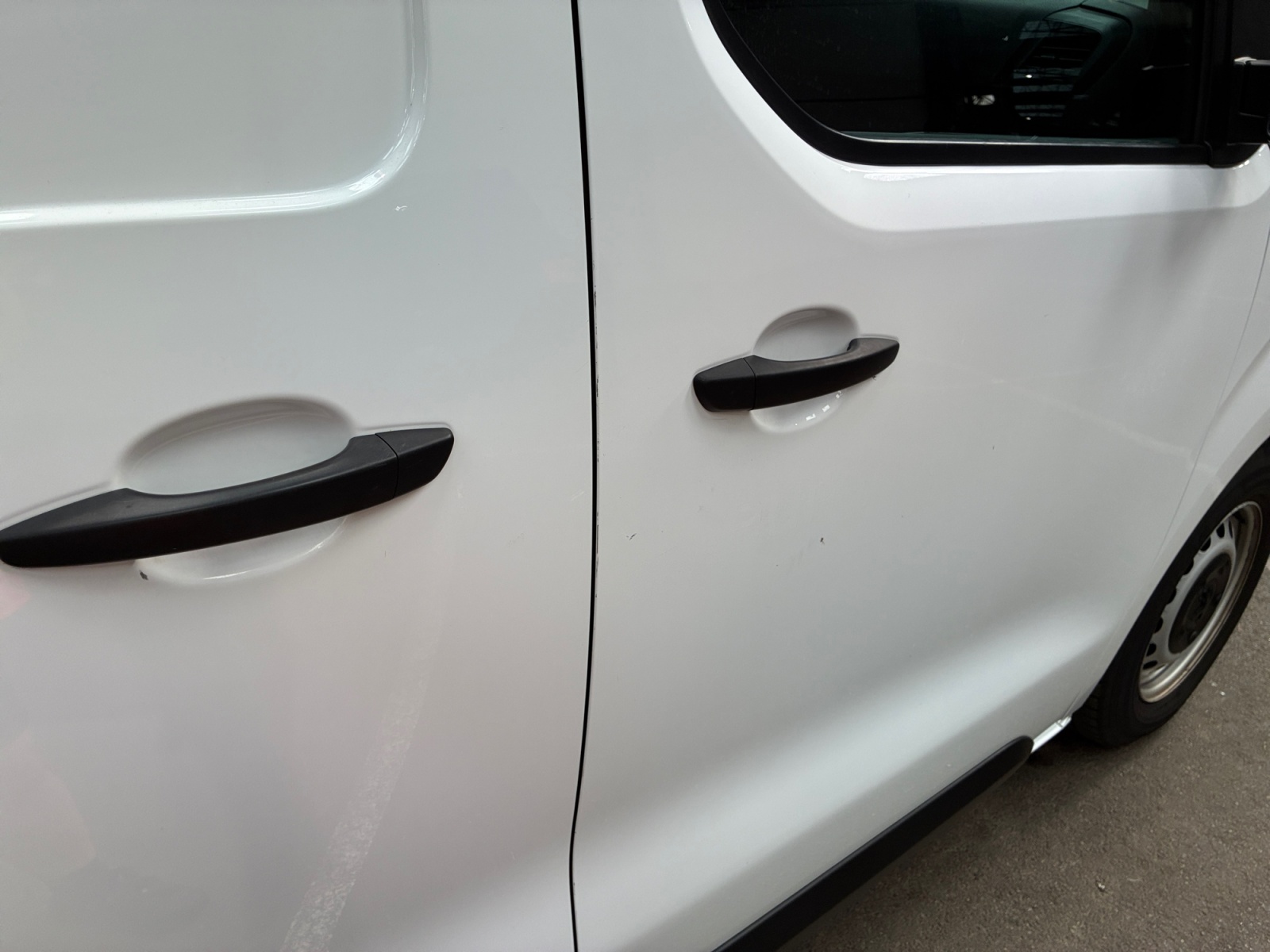 PEUGEOT EXPERT FOURGON FGN TOLE STANDARD 1.5 BLUEHDI 120 S&S BVM6 PREMIUM 2022