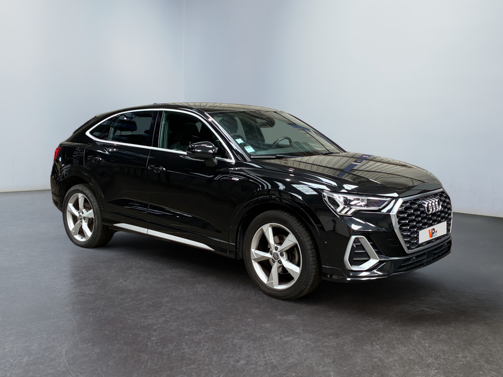 AUDI Q3 35 TDI 150 ch S tronic 7 S line 2019